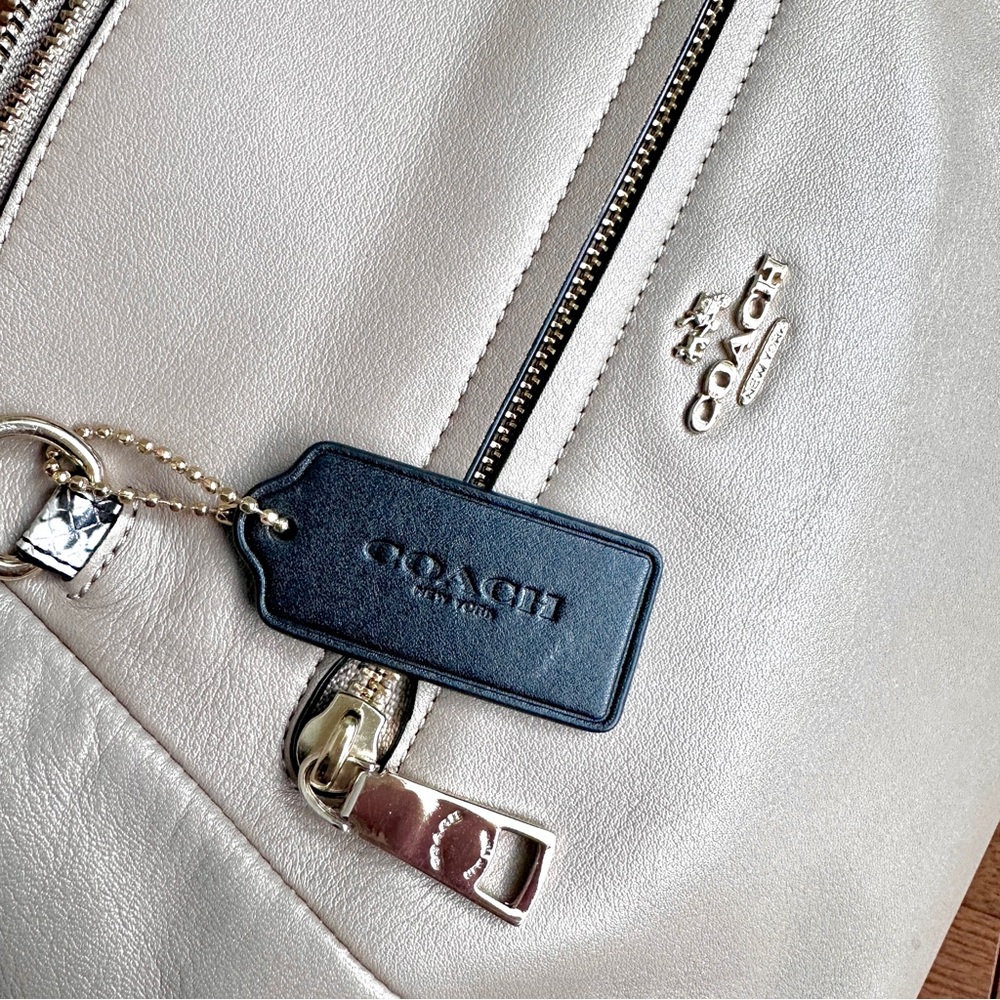 Coach Prairie Satchel Taupe handbag in pebble leather with Snakeskin handles - Picture 10 of 16